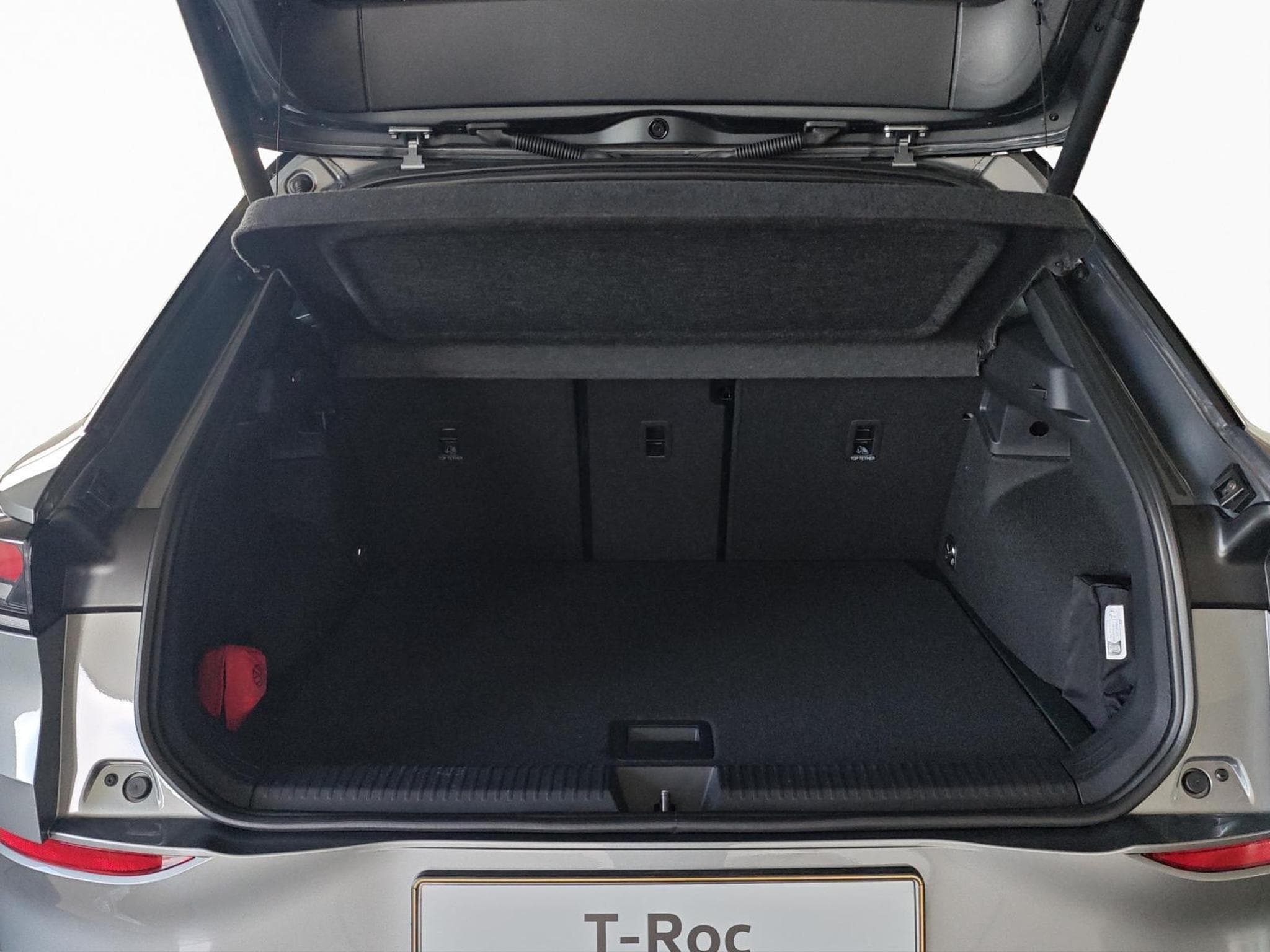 VW T-Roc R-LINE (2026) - Foto 17