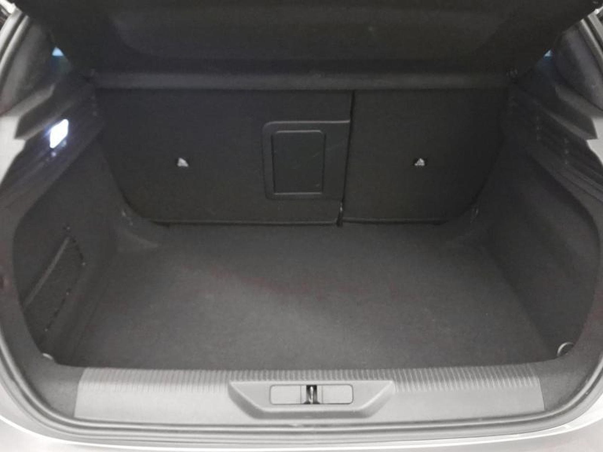 Peugeot 308 GT EAT8 (2024) - Foto 20
