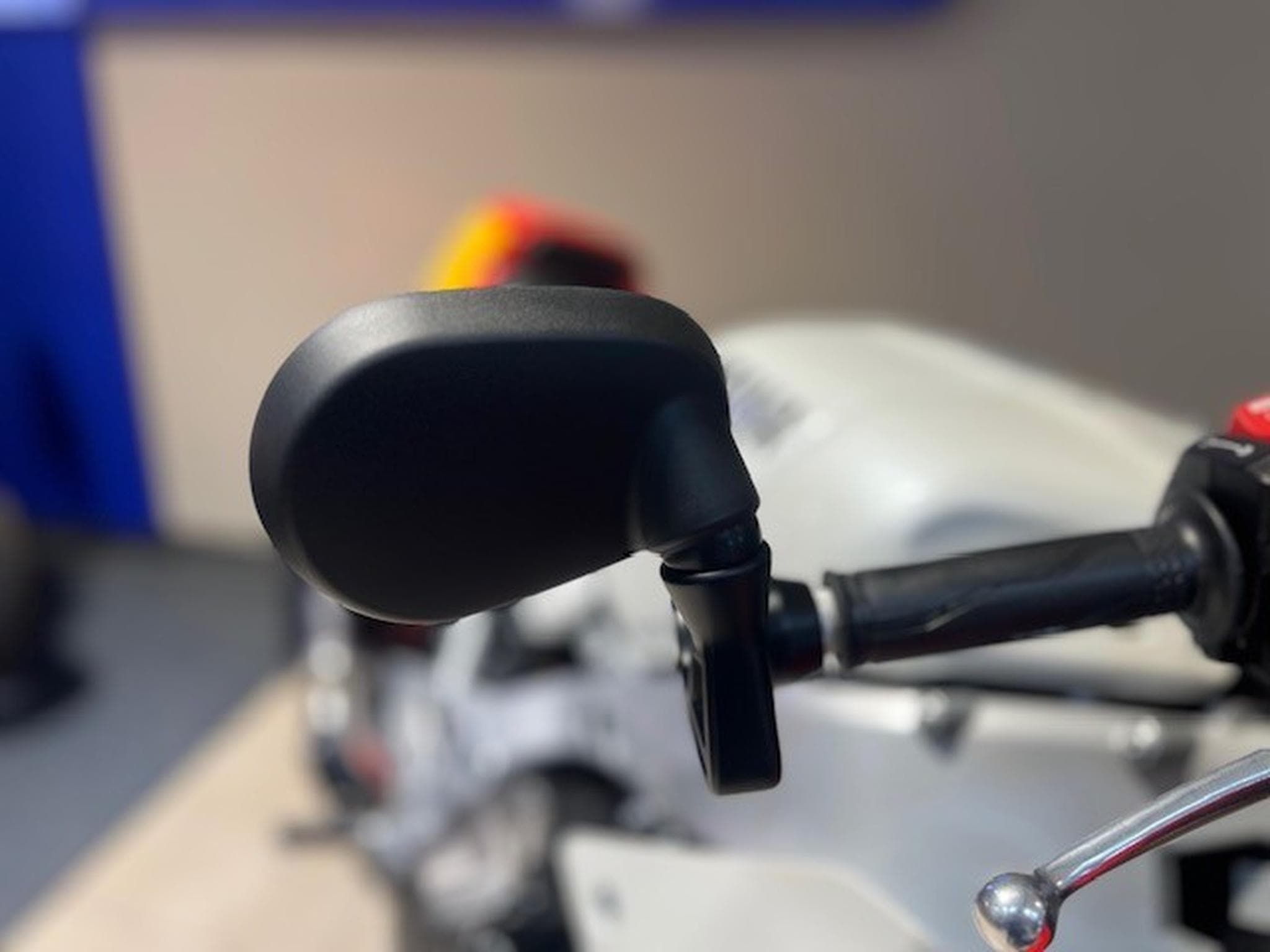 Yamaha XSR GP (2026) - Foto 17