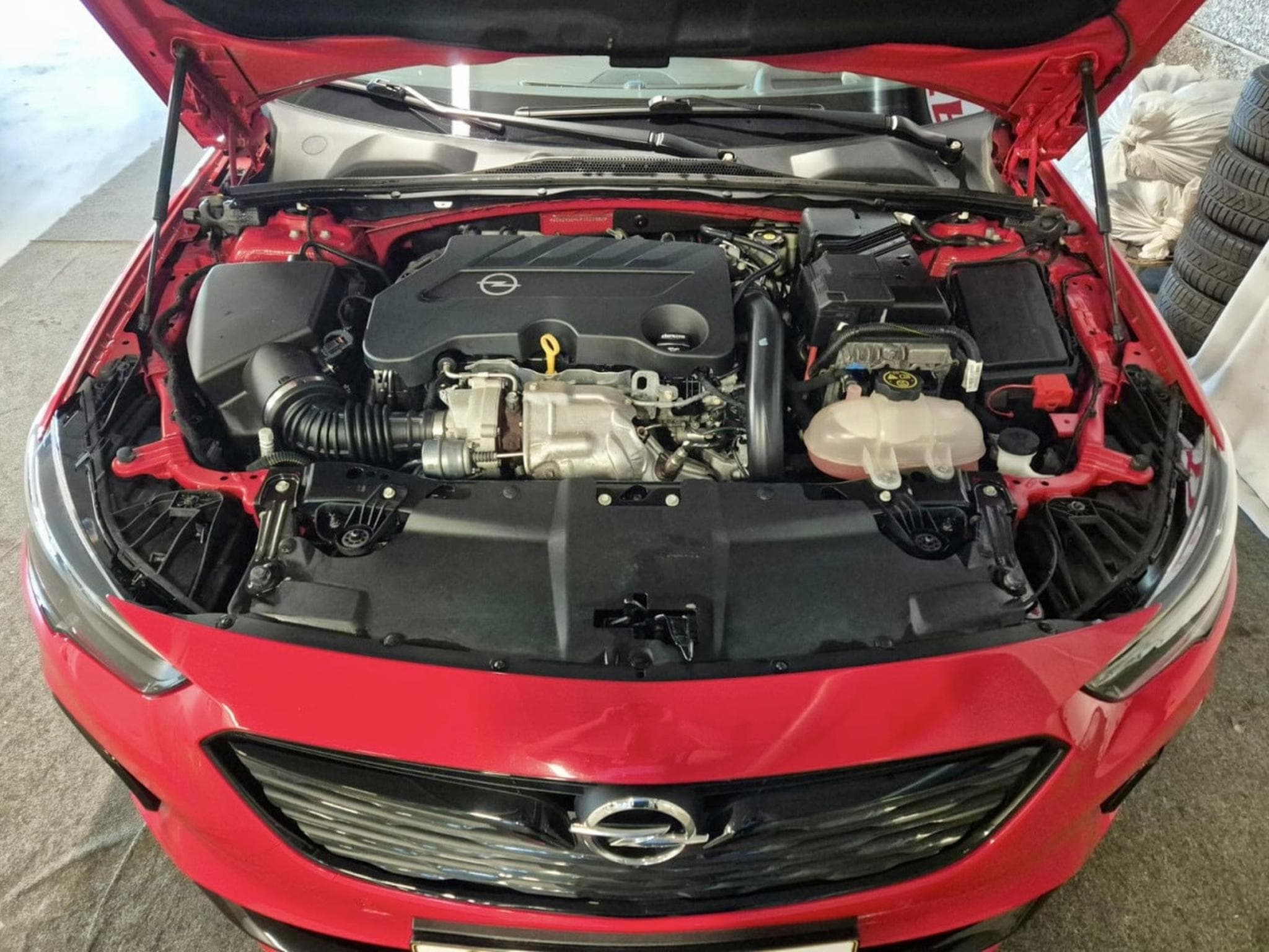 Opel Insignia 2.0 BITURBO D GSI 4X4 Schalensportsitze HEAD UP BOSE PANO CU (2018) - Photo 18
