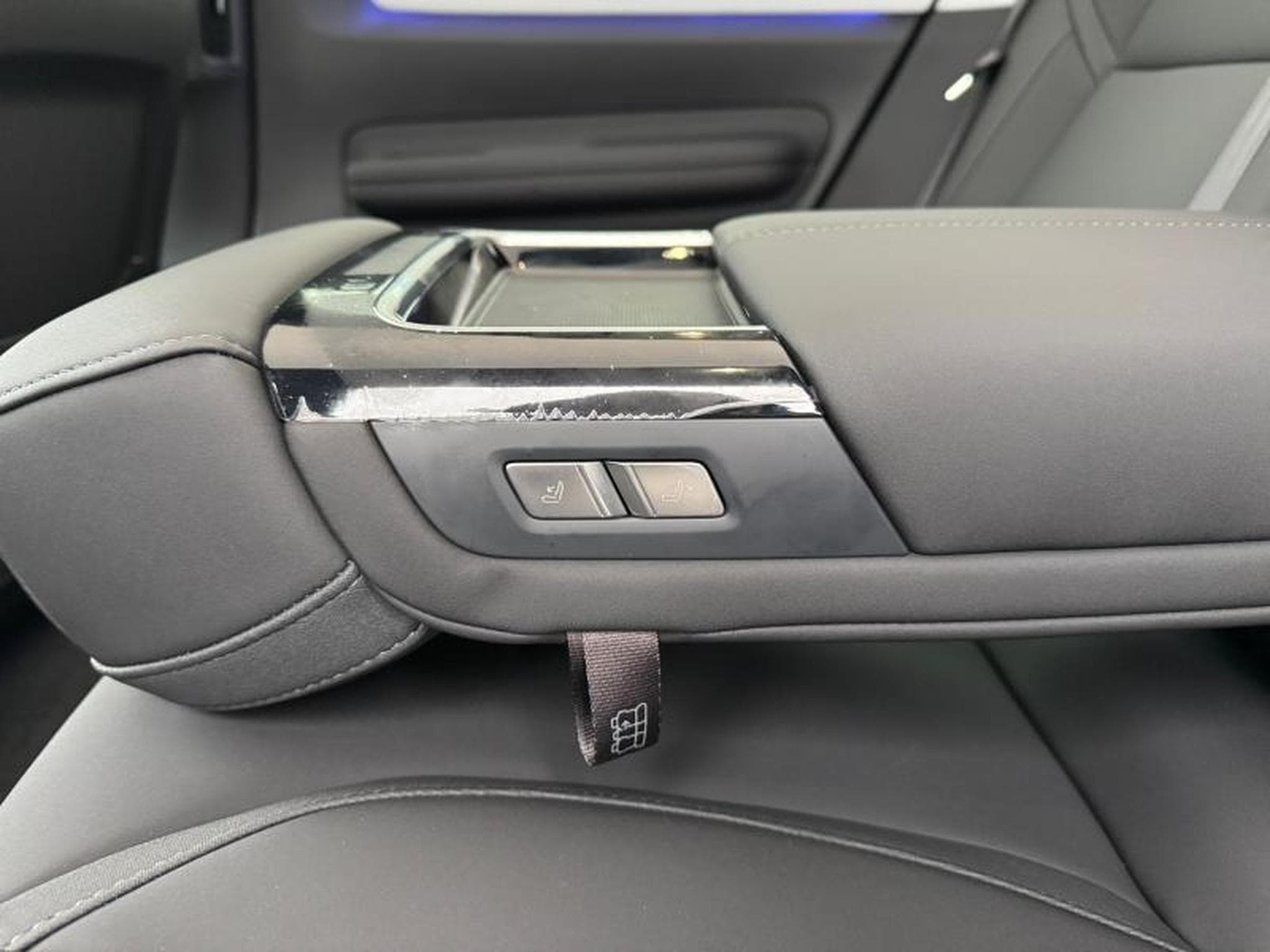 Polestar 4 Long Range Single Motor (2025) - Foto 21