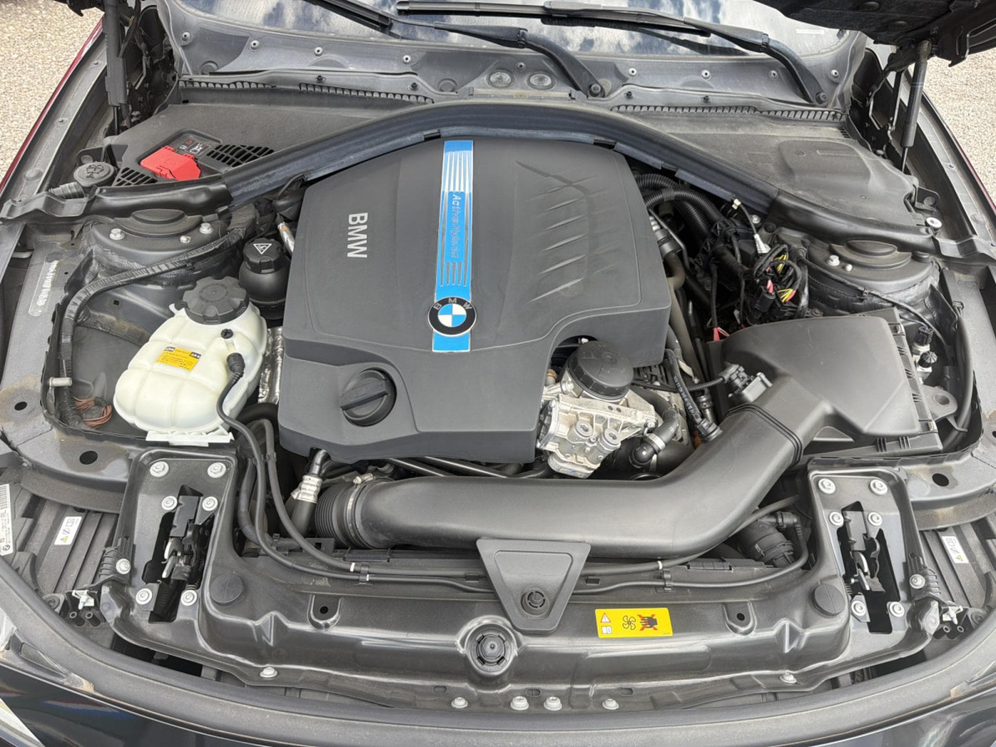BMW Active Hybrid 3 335i ACTIVEHYBRID 3 pack M 340CV (2012) - Photo 10