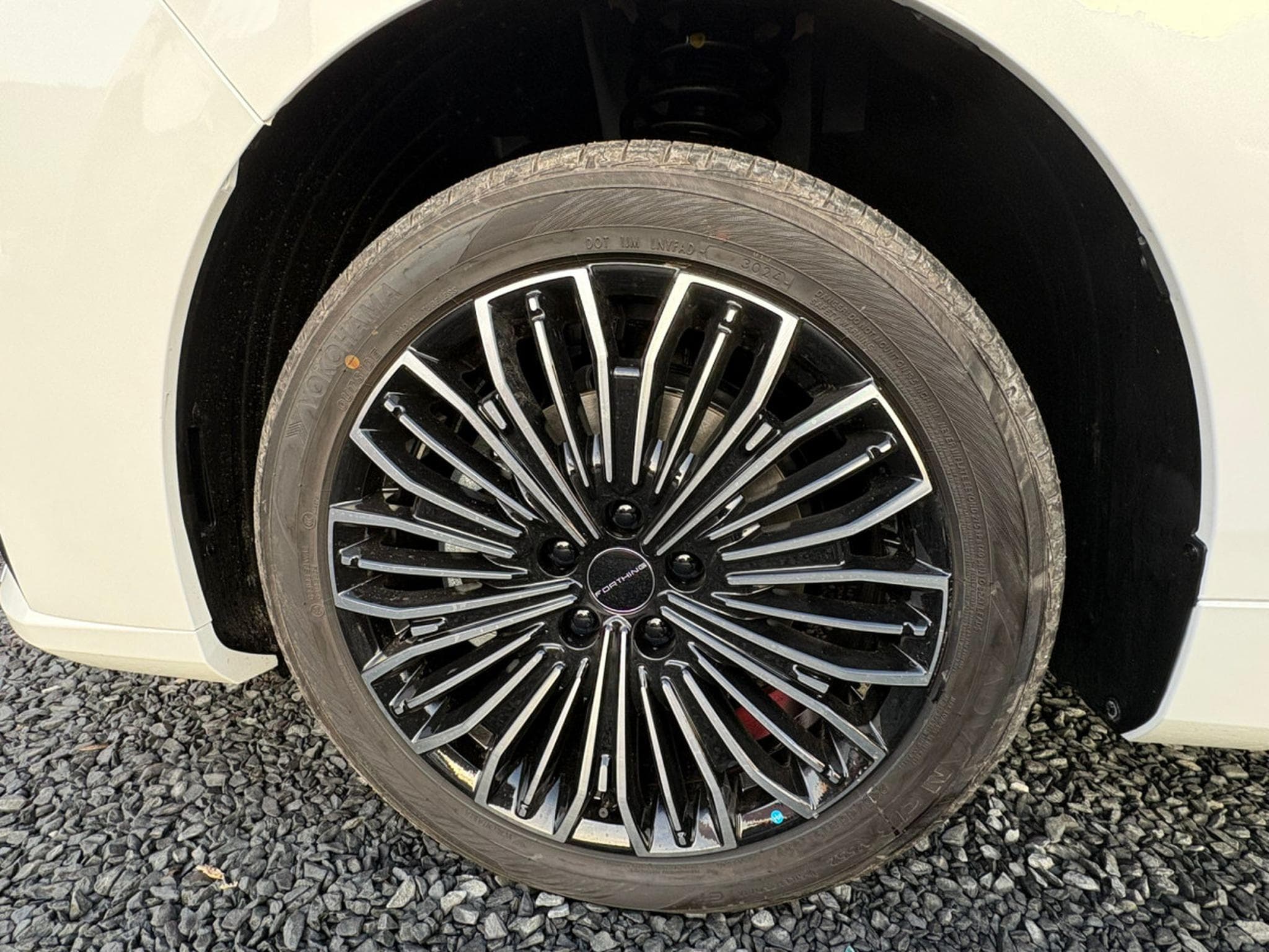 Forthing U-Tour FORTHING 9 PHEV 7 PLACES FULL OPTIONS (2026) - Foto 26