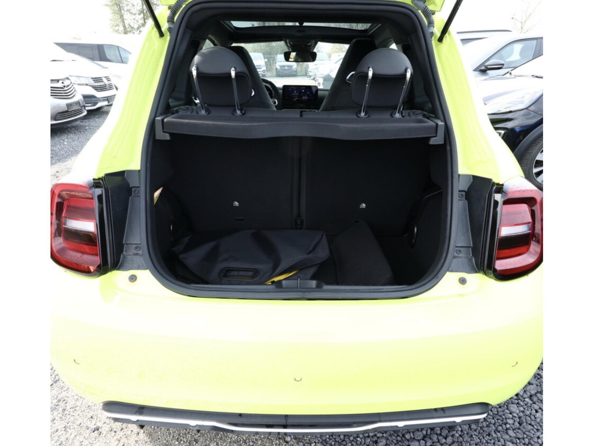 Abarth 500 500e n42kwh Turismo (2026) - Photo 10