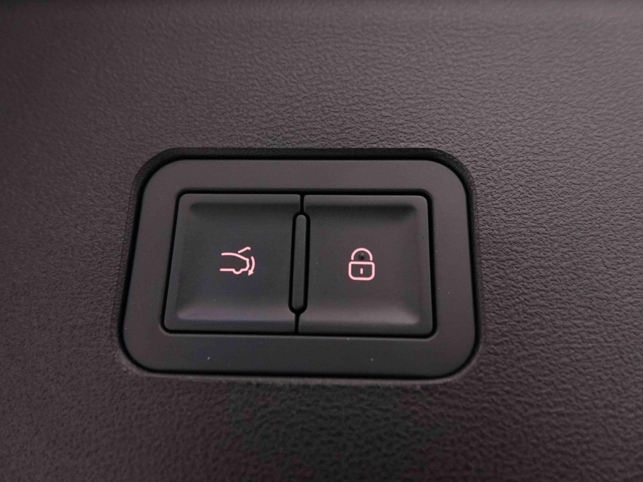 BYD Seal 6 1.5 PHEV 212 Automatique Touring Comfort (2025) - Photo 23