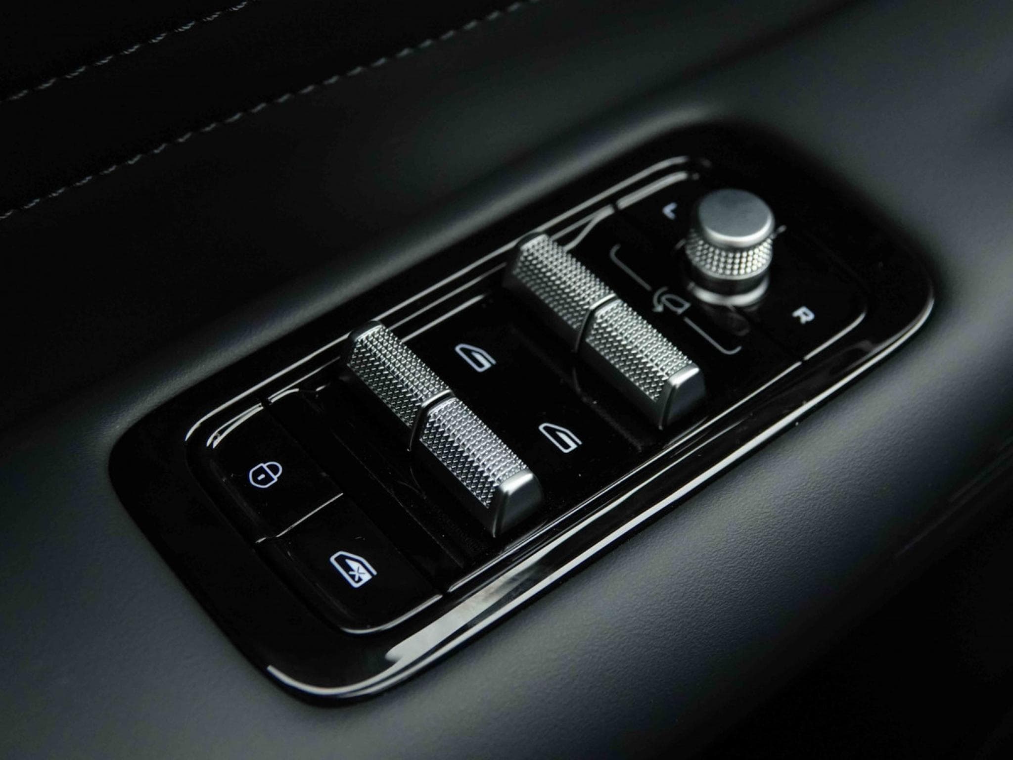 Geely Starray EM-i 1.5 PHEV 263 Automatique (2026) - Photo 21