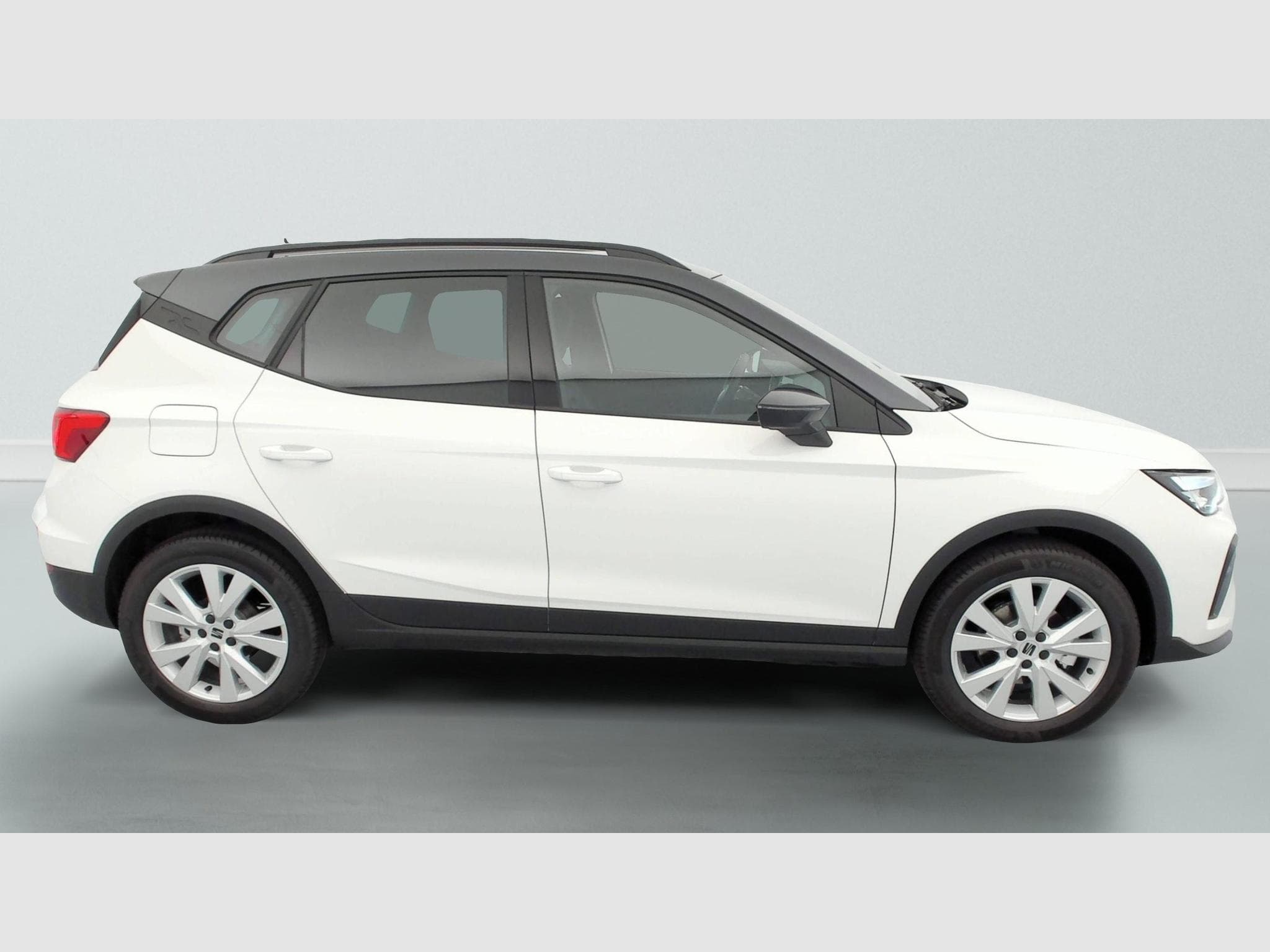 Seat Arona 1.0 TSI 115 ch Start/Stop DSG7 Copa (2026) - Foto 8
