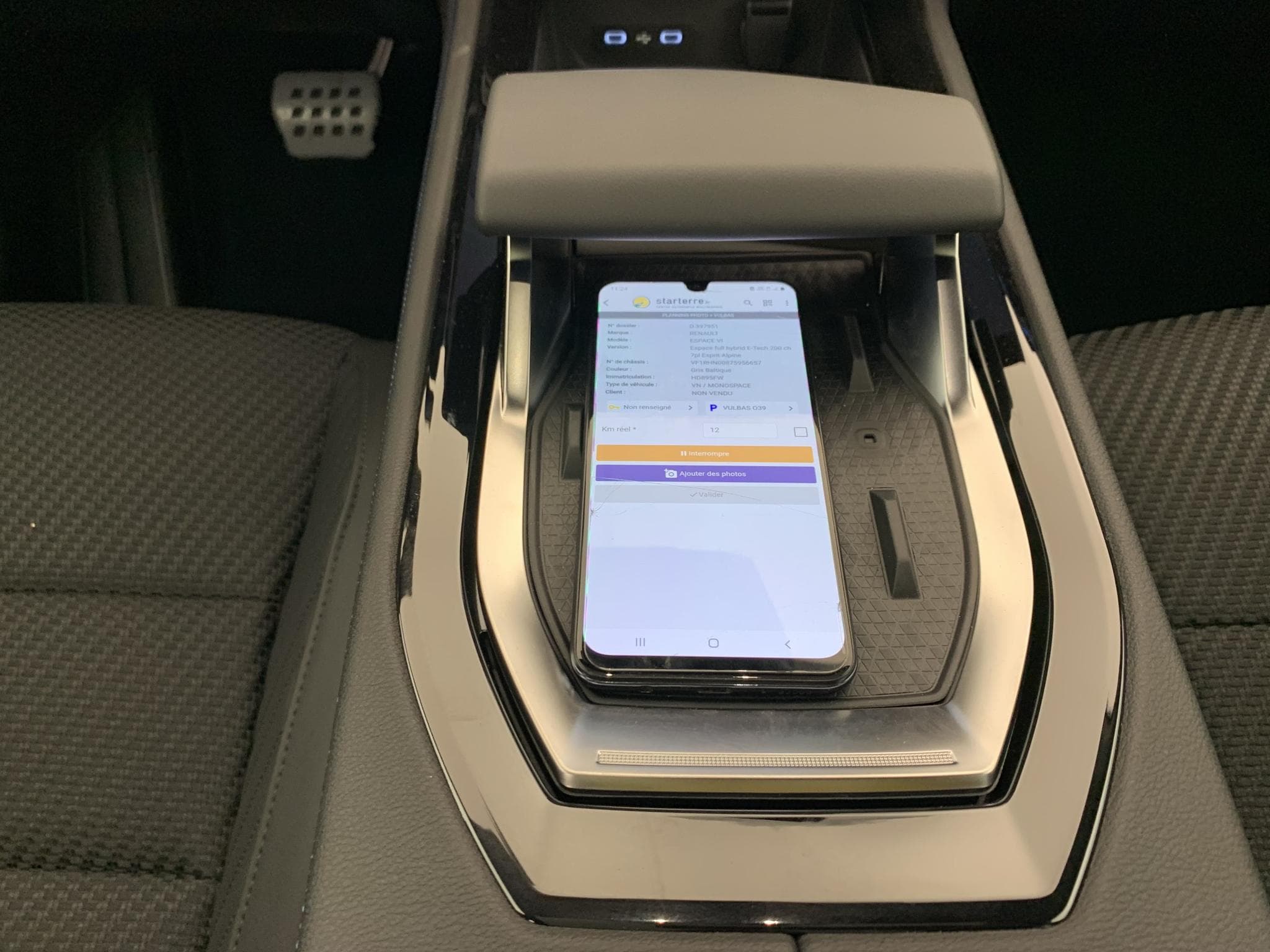 Renault ESPACE VI Espace full hybrid E-Tech 200 ch 7pl Esprit Alpine (2026) - Photo 20