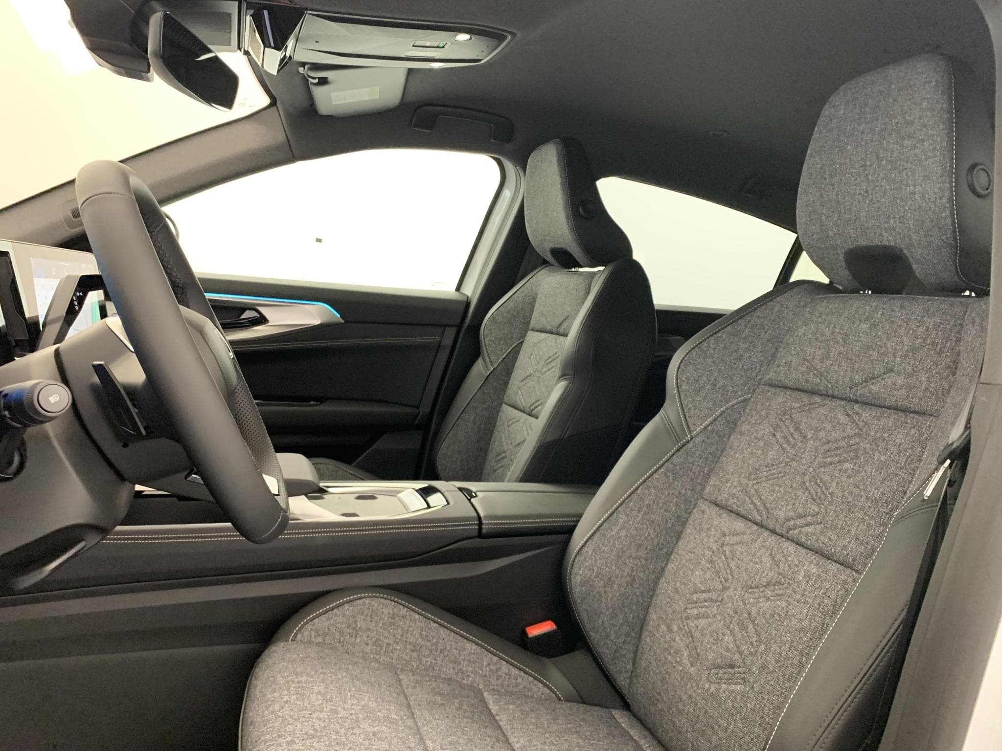 Renault Rafale E-Tech full hybrid 200ch Techno (2025) - Photo 20