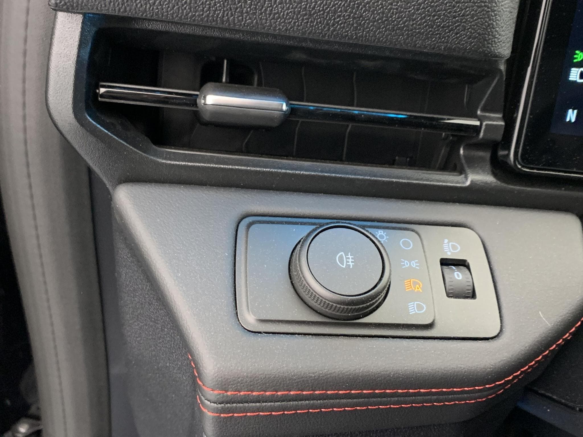 Ford PUMA 1.0 EcoBoost 125 ch mHEV S&S Powershift ST-Line (2026) - Photo 20